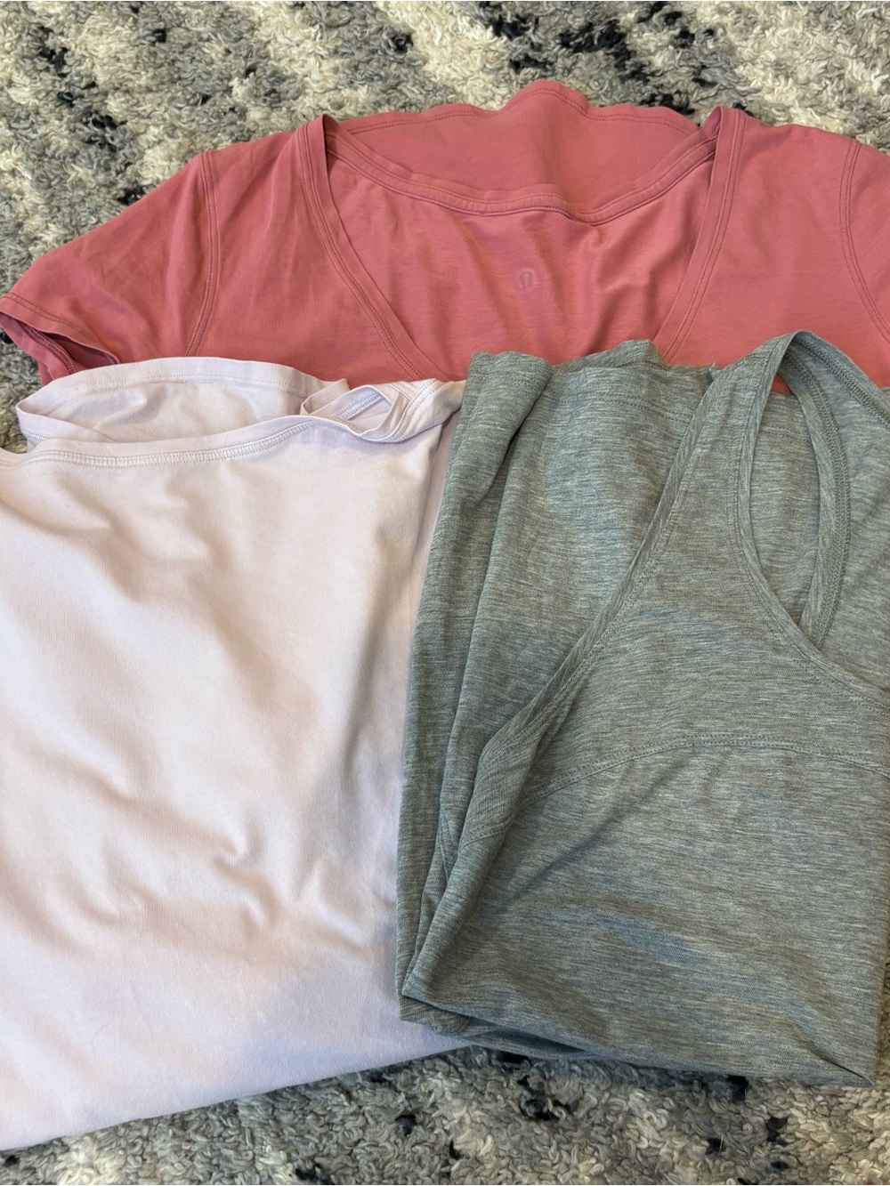 Lululemon Women's Tank V-Neck & Oversized T-Shirt Pink & Gray Medium 6 Lot